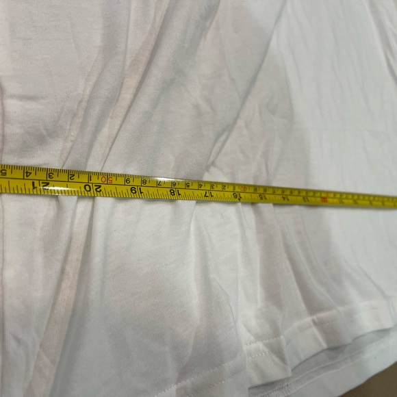 Oakley NWT white XXL t-shirt with camo graphic logo - Picture 7 of 8